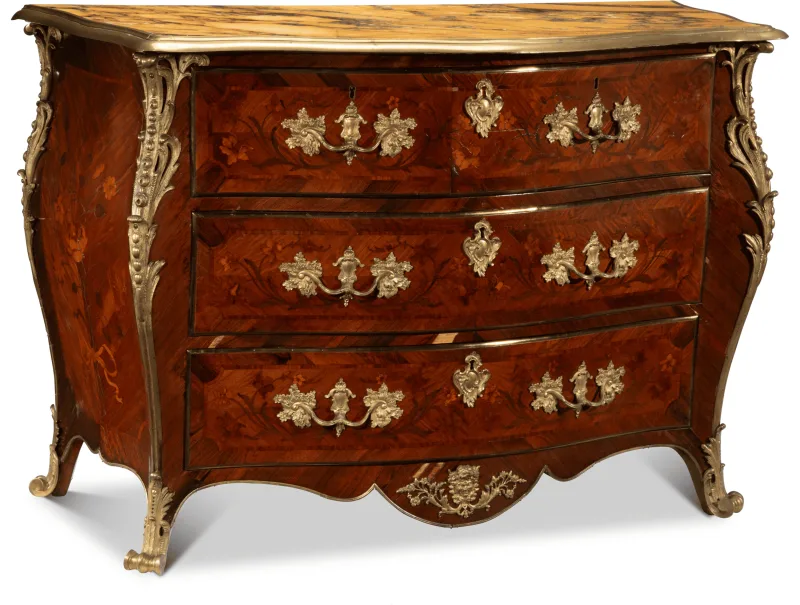 Commode Louis XV marquetée